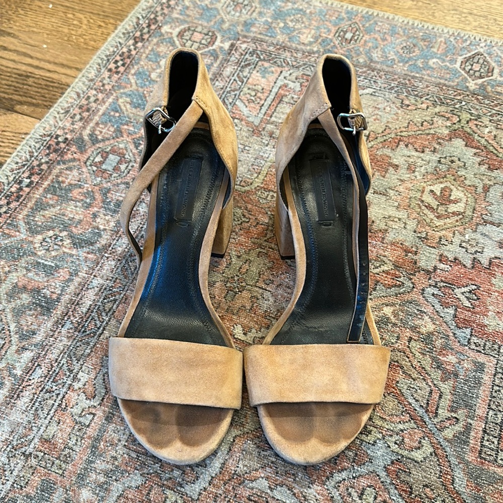 ALEXANDER WANG split block heel. In GUC. Tan suede. Size 38. Offers welcome